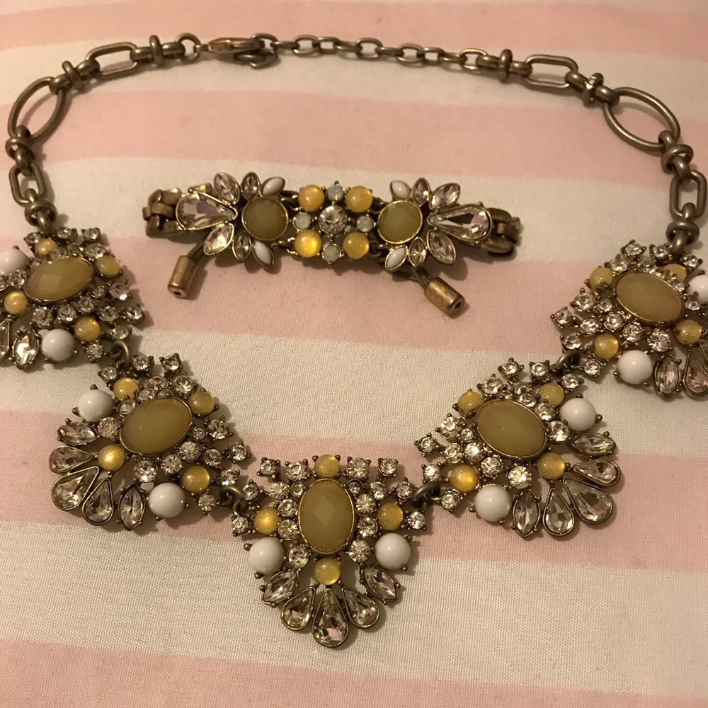 Rusty Old Gold Tone, Necklace And Bracelet